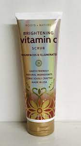 ROOTS + NATURE BREGHTENING VITAMIN C SCRUB