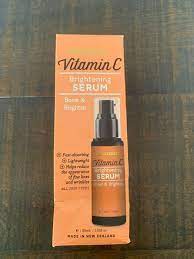 ESSANO VITAMIN C BRIGHTENING SERUM BOOST &amp;BRIGHTEN  30ML